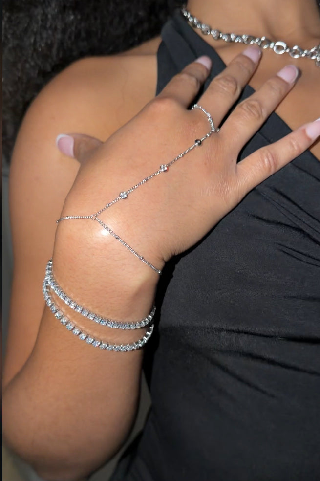 Sienna Hand Chain